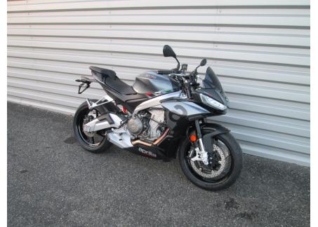 APRILIA TUONO 660